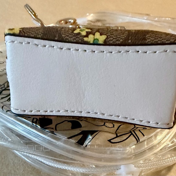 Coach Mini Bag Charm in signature canvas NWT - Picture 11 of 14